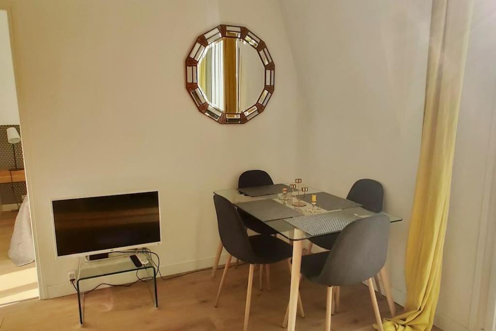 Apartment Floor Nest, Balcony Close To Sea And Old-town *